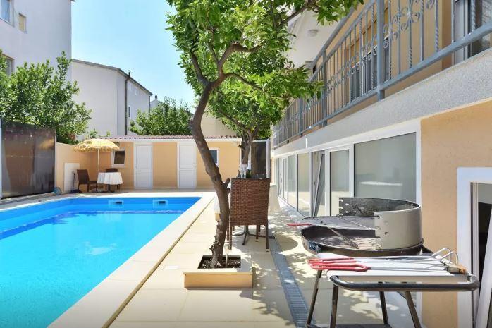 Mikuljan Apartments Stobreč Eksteriør bilde